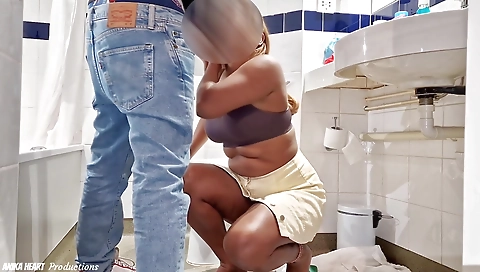 Married guy with her pussy