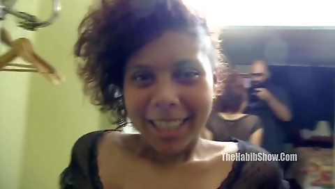 Shemal workers vr gets fucked by a huge spuzzt