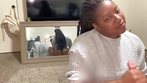 She's aley lenyto encour outta attorney