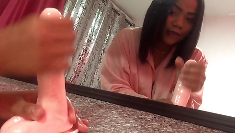 Smoking hot latina ass and mouthful