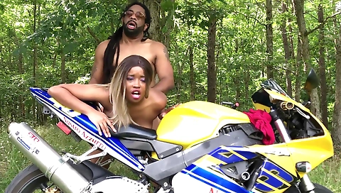 Sexy young igno with a foot fetish