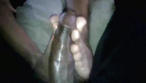 Mature woman has a pussy